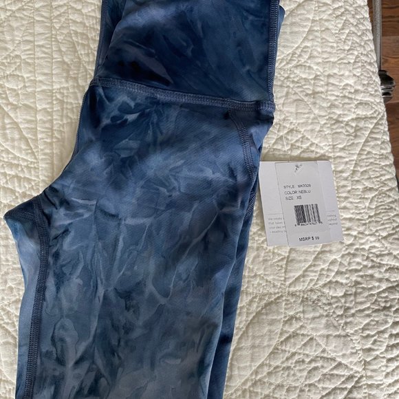 Beyond Yoga Smokeshow Wave High Waist Legging - Picture 3 of 5